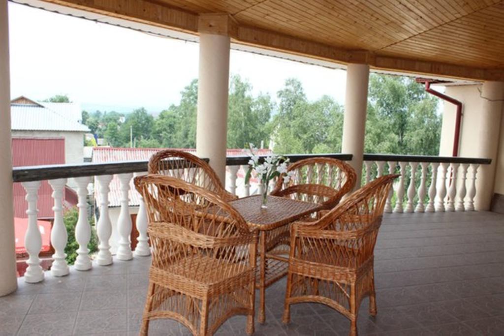 Pid Yavorom Hotel Drogomirchany ภายนอก รูปภาพ